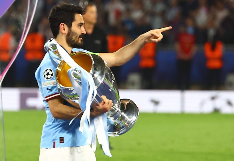 Ilkay Gündogan cambió al Manchester City por el FC Barcelona.