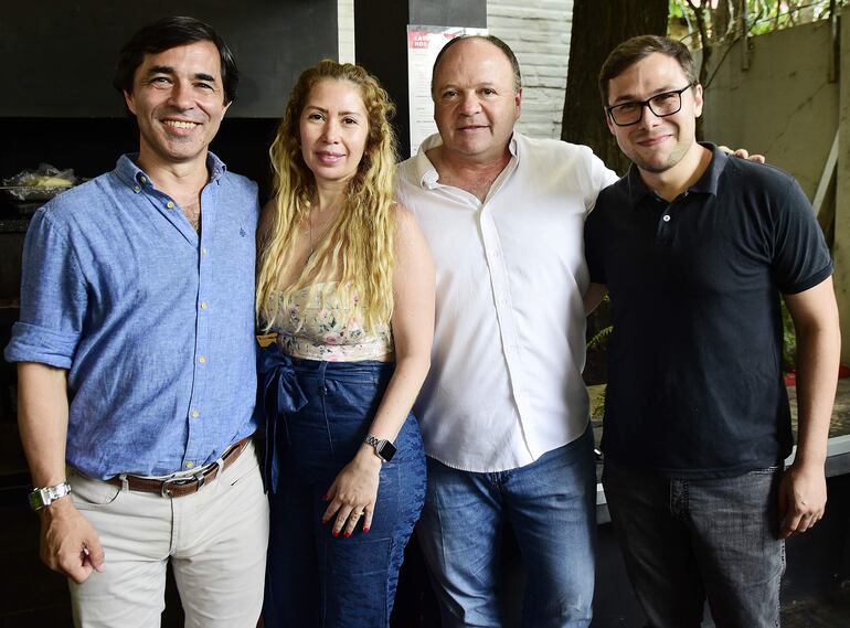 Fernando Banani, Zulma Jara, Cristian Valente y Ángel Camargo.