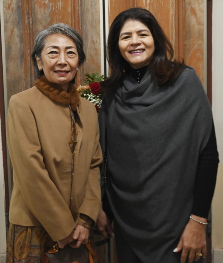 Yukari Obara y Miryam Nischijima. 