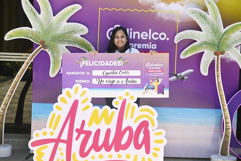 Cynthia Ortiz es la afortunada ganadora de un viaje a Aruba para dos personas todo incluido.