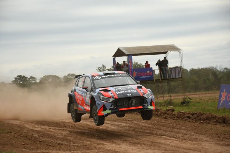 Fau Zaldívar y Marcelo der Ohannesian, con el Hyundai i20 N Rally2, buscarán revalidar el título.