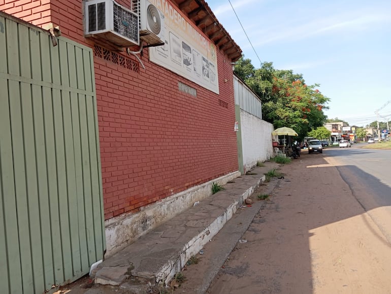 Pese a que el Matadero Municipal de San Lorenzo haya sido clausurado, sigue operando en la clandestinidad.