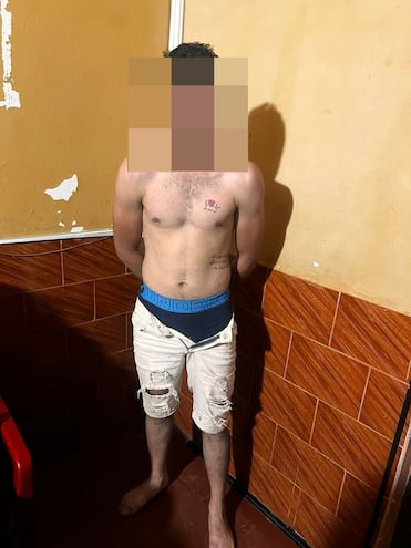 Joven detenido por agredir y amenazar de muerte a su pareja de 17 años.