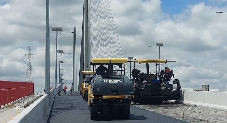 El puente Héroes del Chaco fue una de las obras afectadas el año pasado por la falta del pago.