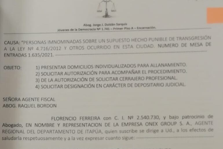 Facsímil de la denuncia presentada por Onex Group SA a la Fiscalía para intervenir en la explotación clandestina de tragamonedas. La firma solicita sea designada como depositaria judicial de las máquinas 
 incautadas.