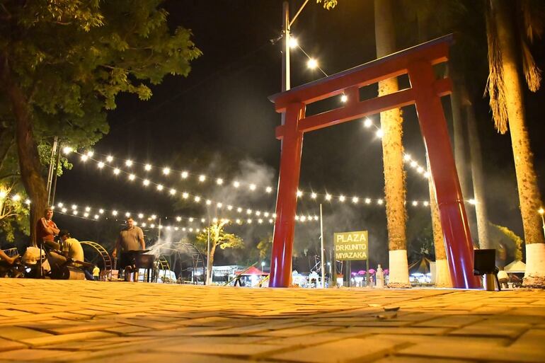 En la plaza Kunito Miyasaka se realizará mañana el acto cultural.