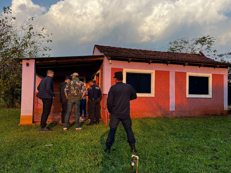 Allanamiento a casa de intendente de Jesús.