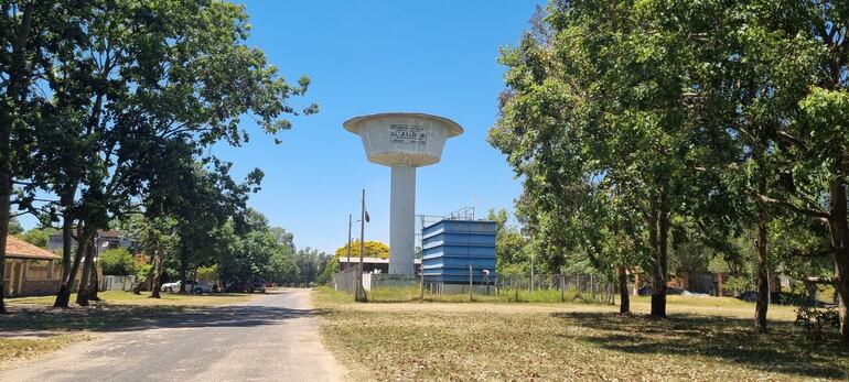 Florideños piden que se mejore la calidad del agua para el consumo.