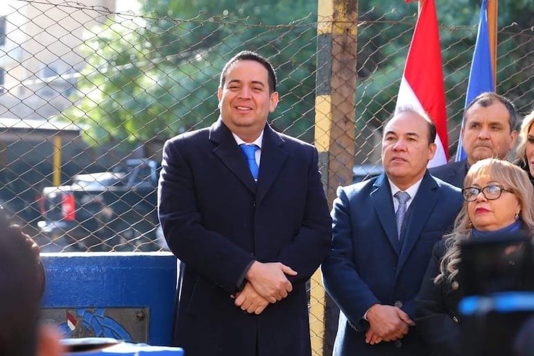 Ricardo Estigarribia y Hugo Fleitas durante el aniversario 137 del PLRA.