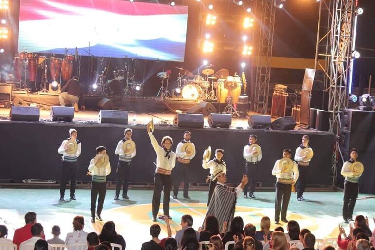 En el Festival del Guayavo se presentan increíbles artistas.