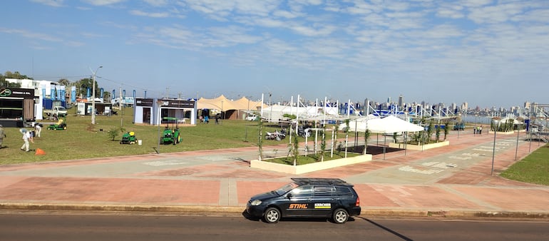 La Expo Itapúa 2023 se desarrollará en un espacio verde de siete hectáreas, adyacente al "Paseo de los Teros" de Encarnación, frente al majestuoso río Paraná.