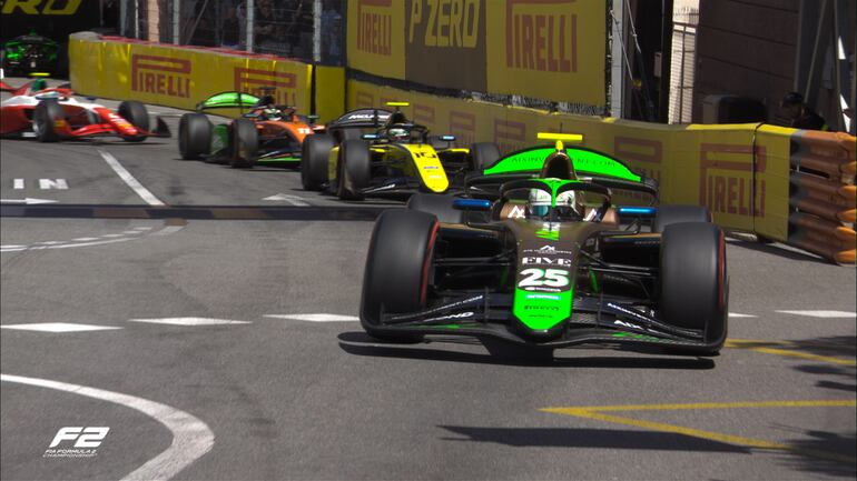 Taylor Barnard, compañero de Joshua Duerksen en el PHM AIX Racing, fue el ganador de la carrera sprint en Mónaco, la quinta fecha de la Fórmula 2 de la FIA 2024.