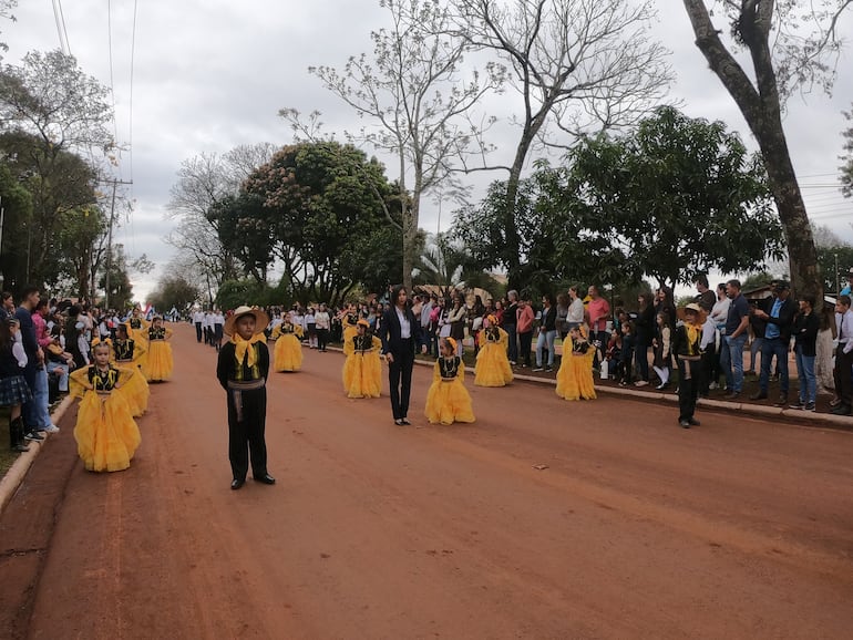 La celebración por el aniversario de Raúl Peña incluirá el desfile estudiantil.