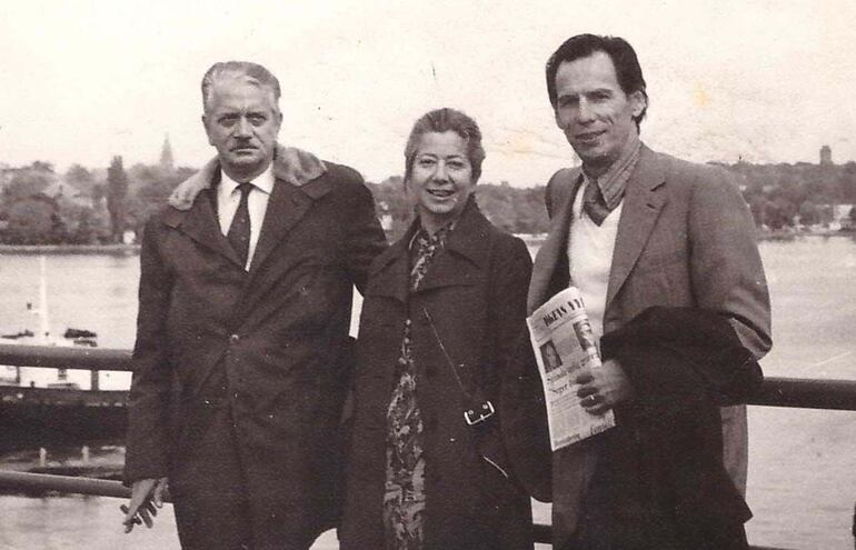 Miguel Ángel Soler, Carmen Soler y Luis Casabianca en Suecia, 1977 (Archivo ABC Color). 