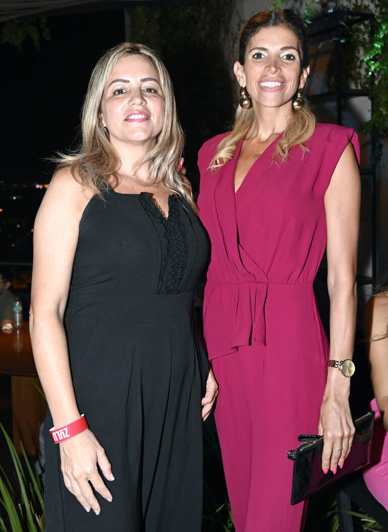 Rossana Zotti y Guadalupe Pérez.