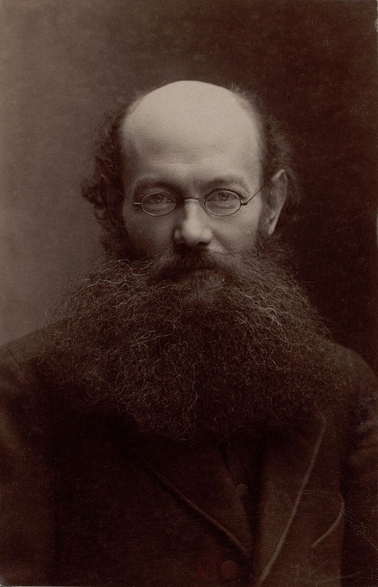 Piotr Kropotkin, 1910, fotografiado por Nadar (Gallica Digital Library)