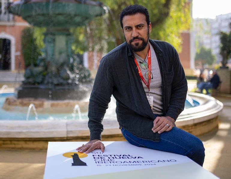 El actor brasileño Ricardo Teodoro, durante la presentación de la película 'Baby', de Marcelo Caetano en la Sección Oficial a Concurso en la 50 edición del Festival de Cine Iberoamericano de Huelva, en la Casa Colón de la capital onubense. E