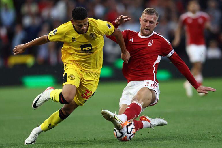 Nottingham Forest derrotó al Sheffield