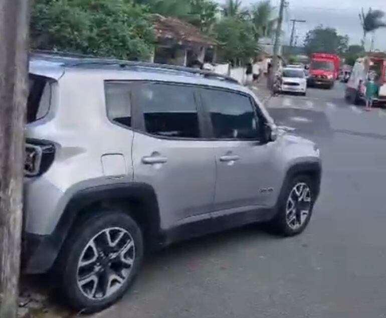 Un fatal tiroteo ocurrió hoy lunes frente a una institución educativa en Brasil.