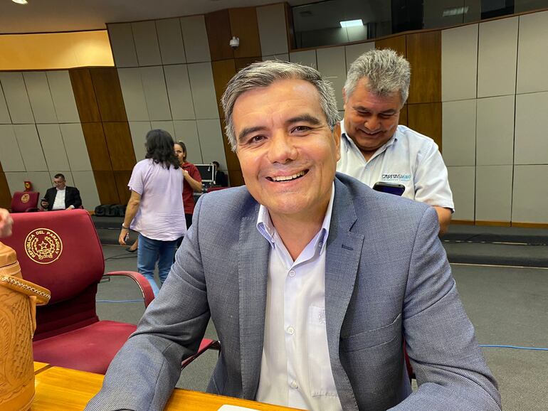 Édgar Acosta, diputado del PLRA.