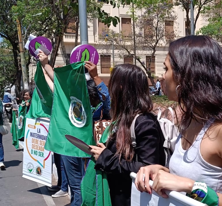 Marcha en Asunción por la legalización del aborto.