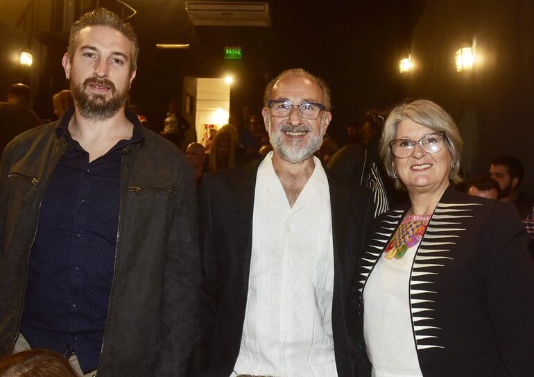 Guillermo Fiorotto, Julio Saldaña y Nora Cosso.