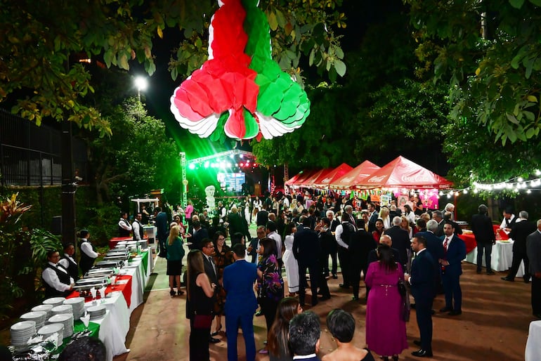 La celebración fue realizada en la residencia de la Embajada de México en Paraguay.