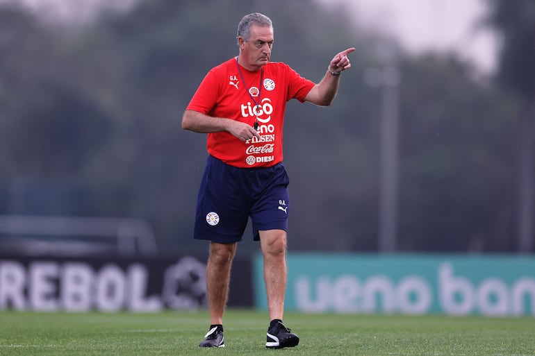 Gustavo Alfaro, el entrenador de la selección paraguaya.