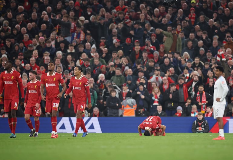 Liverpool gana en la Premier League