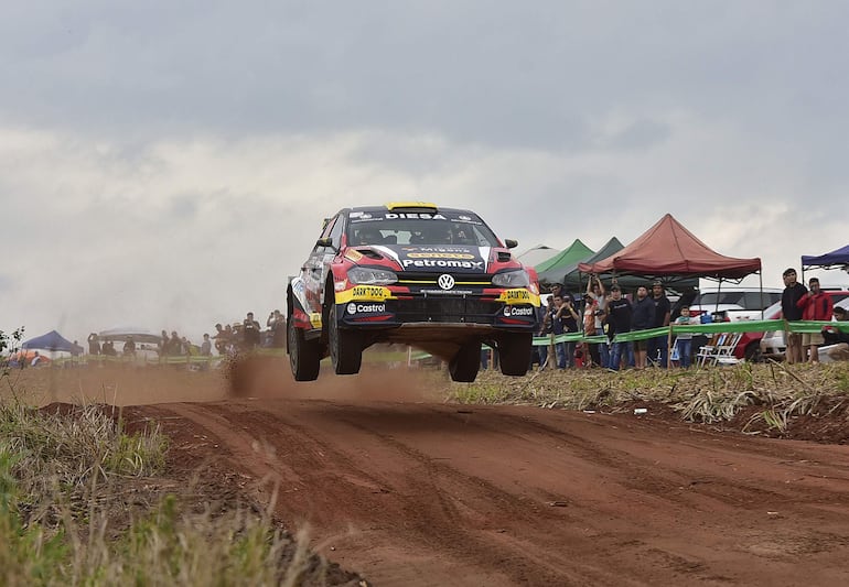 Gran performance hoy de Gustavo Saba (VW Polo GTI R5) que anduvo de esta manera en Neualco 1.