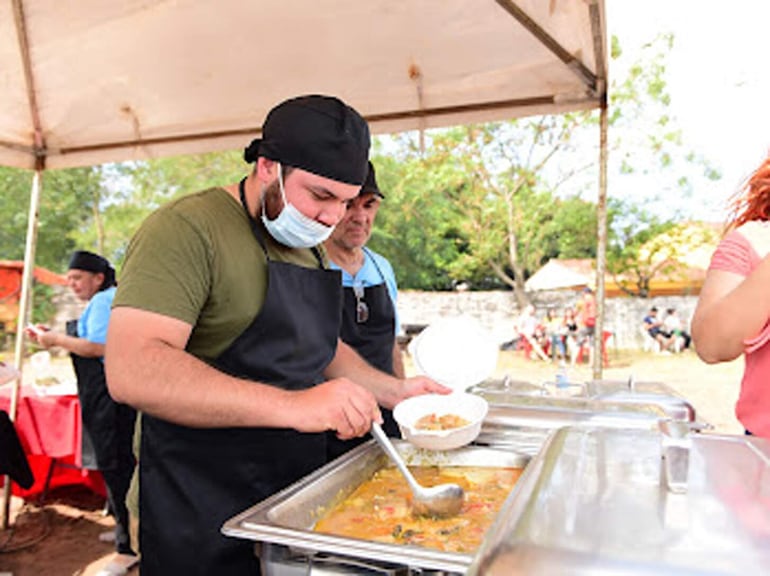 Un total de 25 expositores ofrecerán caldo de pescado en la localidad de San Antonio.