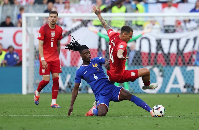 Polonia y Francia fue empate en el estadio del Dortmund