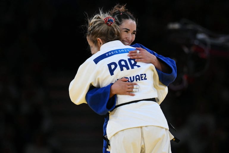 La paraguaya Gabriela Narváez (blanco) en el repechaje del Judo en los Juegos Olímpicos París 2024.