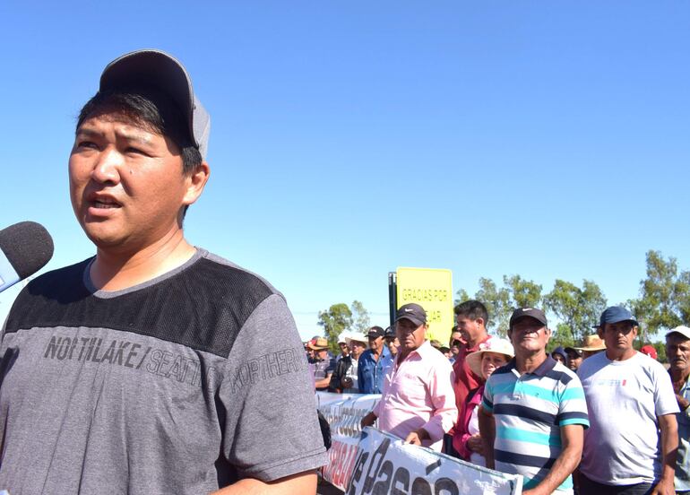 El productor Oscar Koichi, de la Mesa Coordinadora Interdistrital del departamento de Paraguarí, dijo que necesitan una audiencia con el presidente de la República, Santiago Peña.