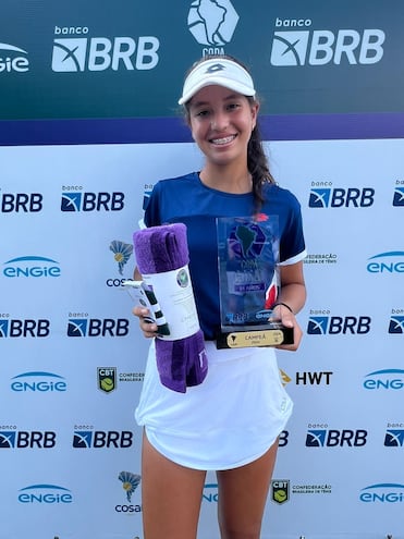 La paraguaya Zoe Doldán, campeona del torneo Cosat en Brasil.