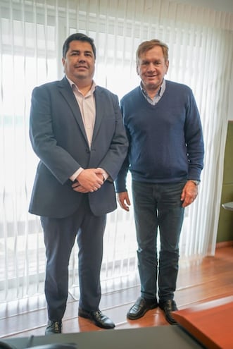 Los directores de la EBY, Luis Benítez (Par) y Fernando de Vido (Arg),  en un encuentro reciente del Comité Ejecutivo.