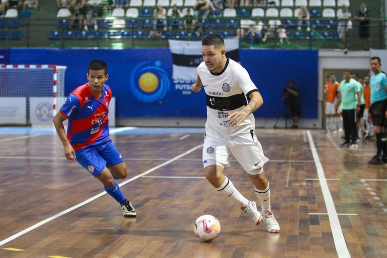 Cerro Porteño y Olimpia definen hoy, poco después del mediodía,  el título del Torneo Clausura.