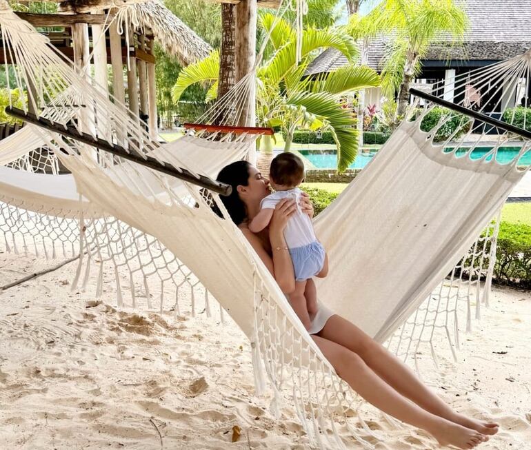 Nadia Ferreira con Marquito disfrutando de su casa de campo en el Caribe. (Captura de la historia de Instagram de Nadia Ferreira)