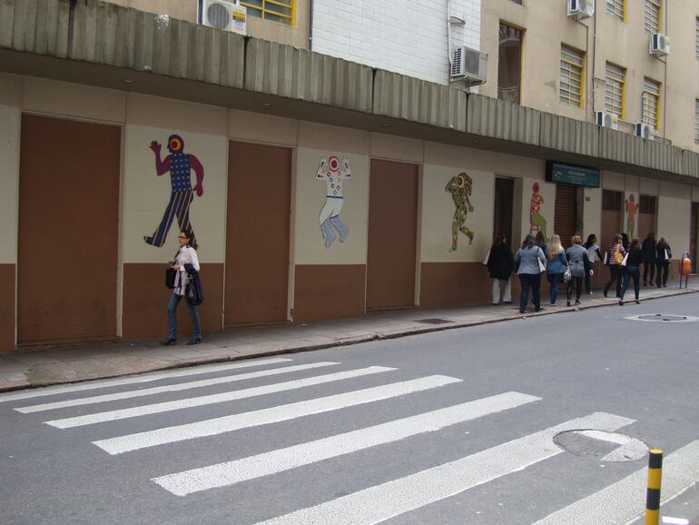 Centro Municipal de Educación de los Trabajadores "Paulo Freire", Porto Alegre, Brasil (Foto: Eugenio Hansen).