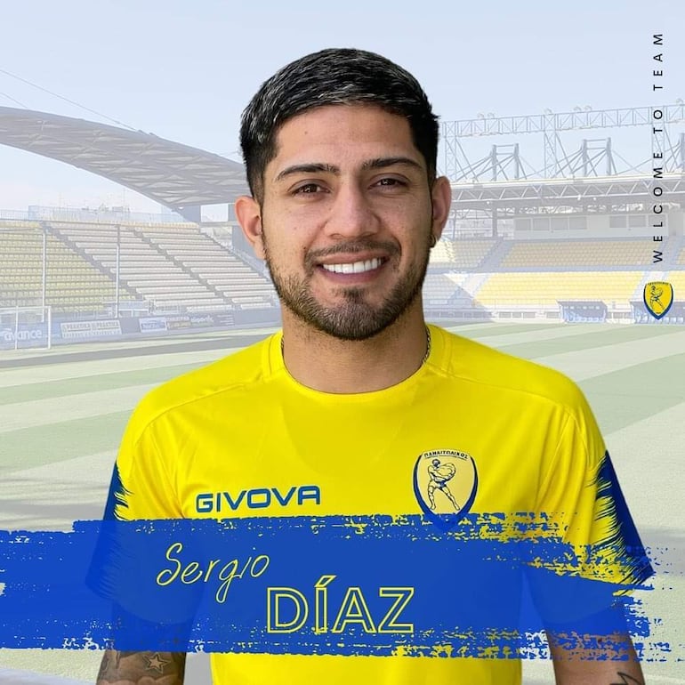 Sergio Ismael Díaz Velázquez, en su nuevo club, el Panetolikos de Grecia.