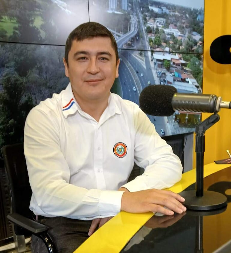 El senador José Oviedo (Yo Creo - exCruzada Nacional)