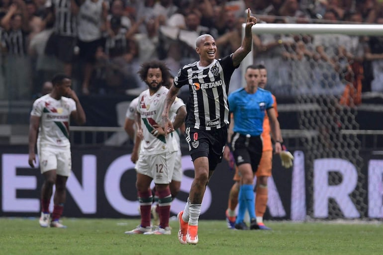 Deyverson fue la gran figura del Atlético Mineiro para eliminar al campeón de América