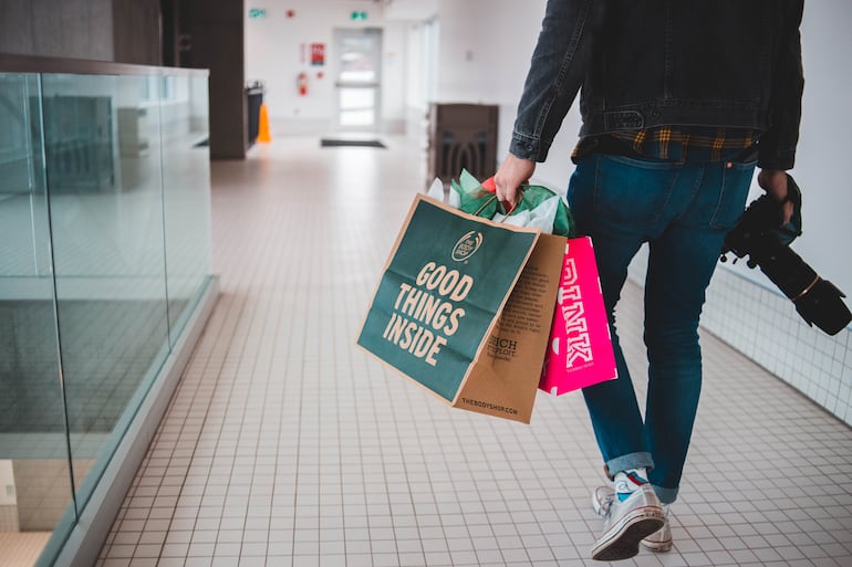 Las compras impulsivas sabotean el ahorro.