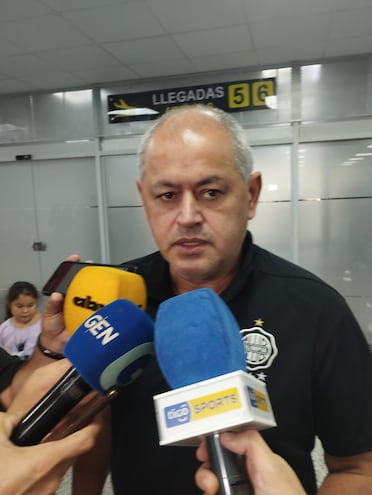 Francisco Arce, técnico de Olimpia