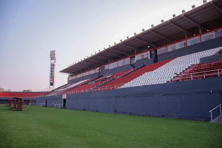 Estadio Antonio Aranda de Ciudad del Este