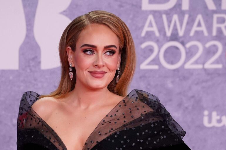 La cantante británica Adele, en una foto del año 2022. La artista anunció que suspenderá sus conciertos en Las Vegas debido a un problema de salud.