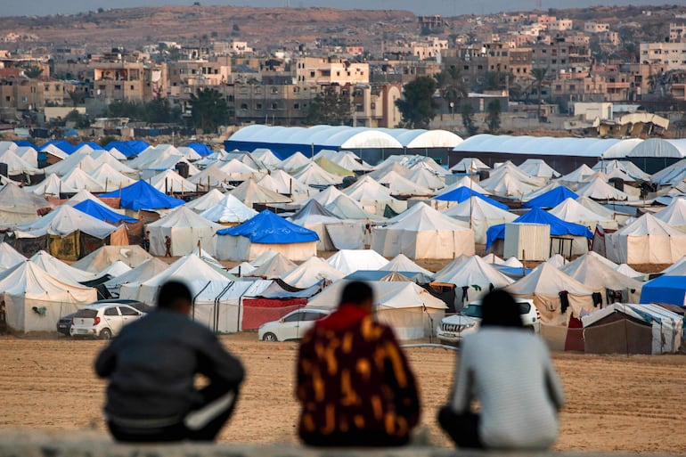 Carpas de refugiados en Jan Yunis.