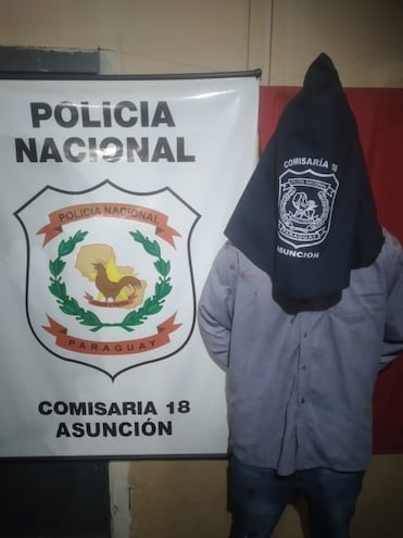 Detienen a un joven de 25 años durante intento de robo en el barrio Silvio Pettirossi.