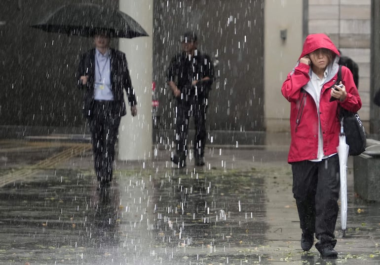 Meteorología activo alerta de tormentas para cuatro departamentos.