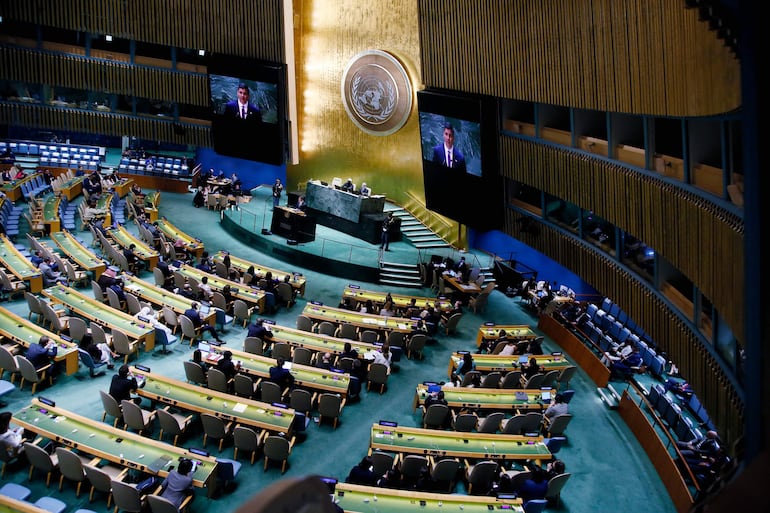 Santiago Peña ante la ONU. (Photo by Leonardo Munoz / AFP)